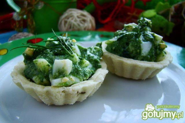 Babeczki z nadzieniem szpinakowo jajeczn