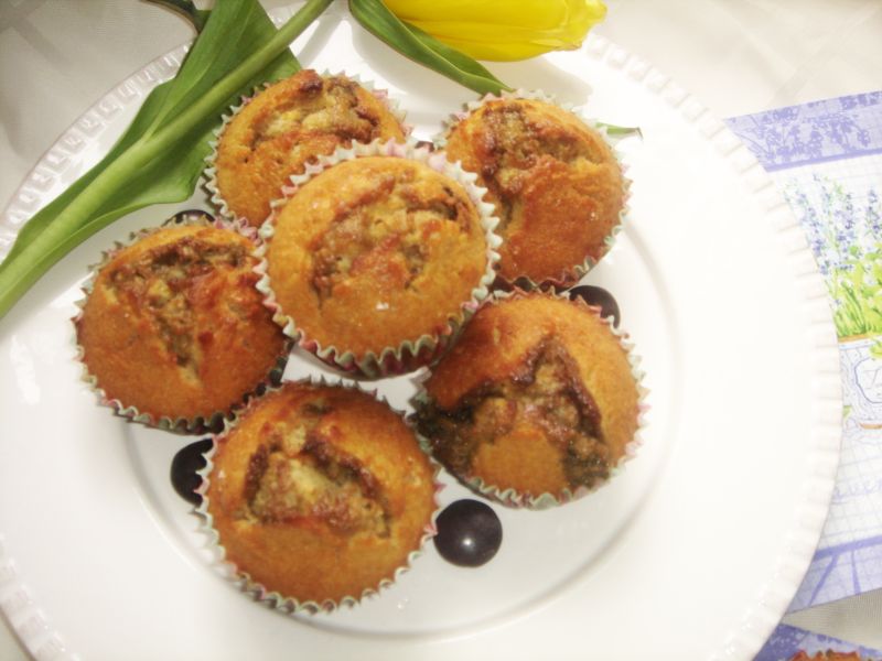 Babeczki z niespodzianką Babeczki z niespodzianką