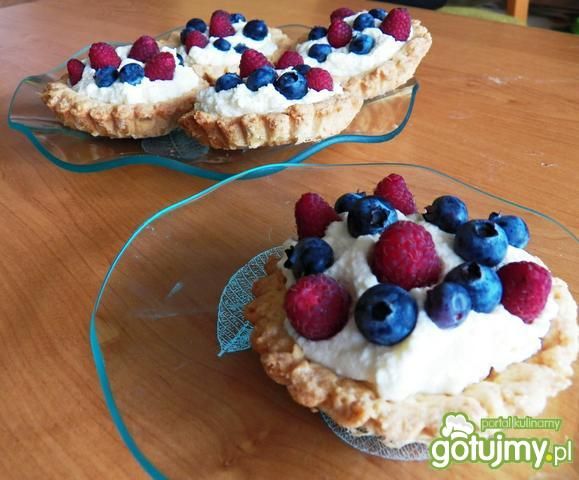 Babeczki z owocami Babeczki z owocami