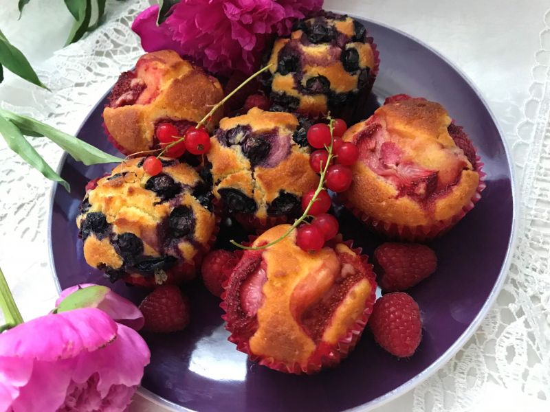 Babeczki z owocami lata