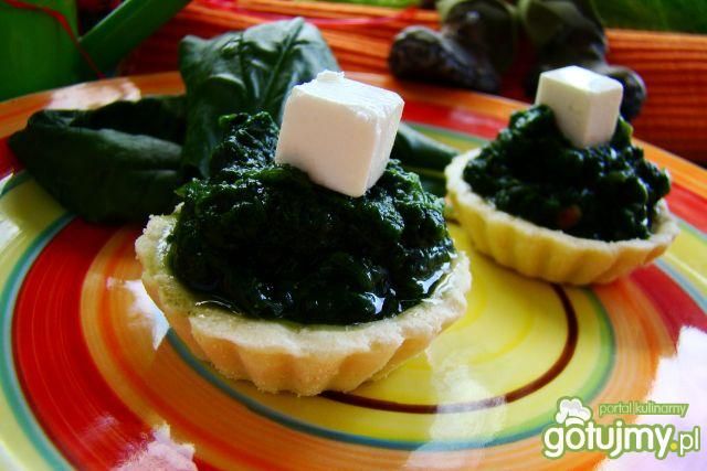 Babeczki z szpinakiem  Babeczki z szpinakiem