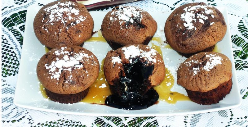 Babeczki z wypływającą czekoladą