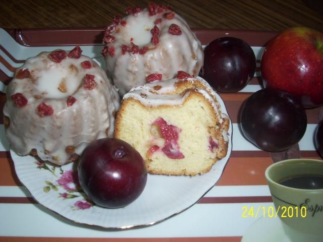 Babeczki ze śliwkami Babeczki ze śliwkami