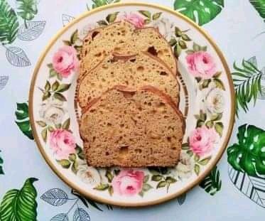 Babka bananowa z orzechami