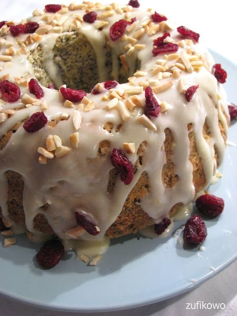 Babka cytrynowa z makiem i żurawiną Babka cytrynowa z makiem i żurawiną