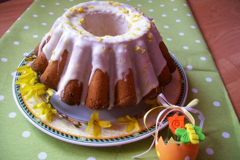 Babka cytrynowo-jogurtowa