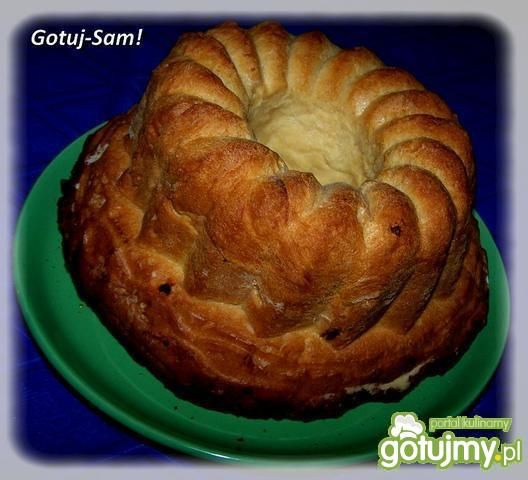 Babka drożdżowa Savarin Babka drożdżowa Savarin