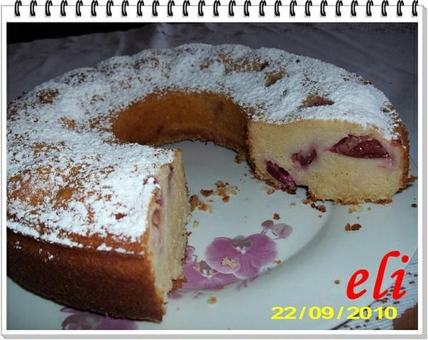 Babka Eli ze śliwkami Babka Eli ze śliwkami