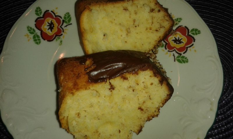 Babka kefirowa w polewie