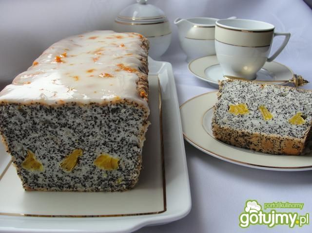 Babka makowa z białek z pomarańczami Babka makowa z białek z pomarańczami