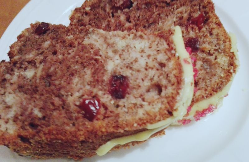 Babka orzechowo-czekoladowa z jabłkami Babka orzechowo-czekoladowa z jabłkami