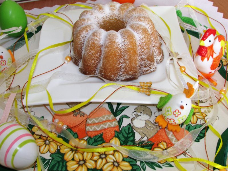 Babka piaskowa Wielkanocna