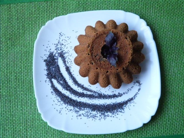 Babka piaskowa z makiem
