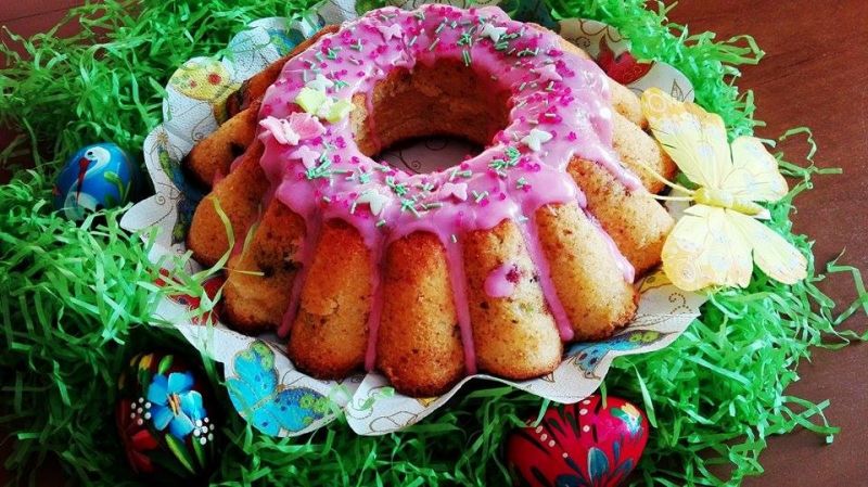 babka twarogowa z dodatkiem wiśni