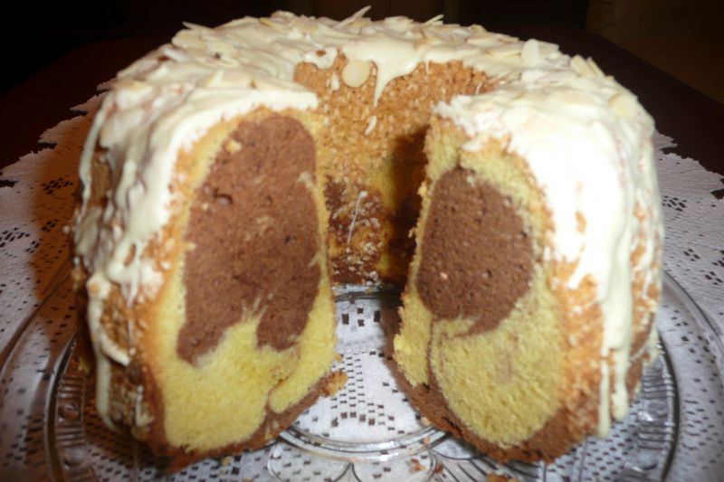 Babka w panierce sezamowej 