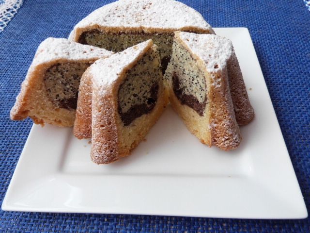 Babka w trzech kolorach