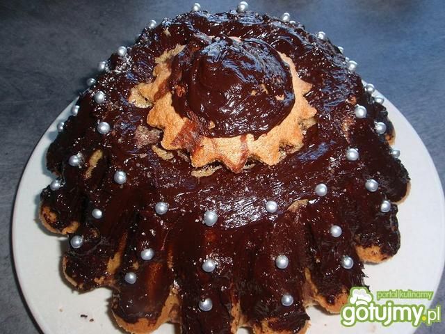 Babka wielkanocna Karolci