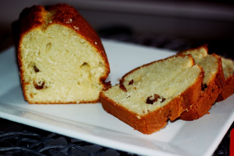 Babka z kokosem i rodzynkami Babka z kokosem i rodzynkami