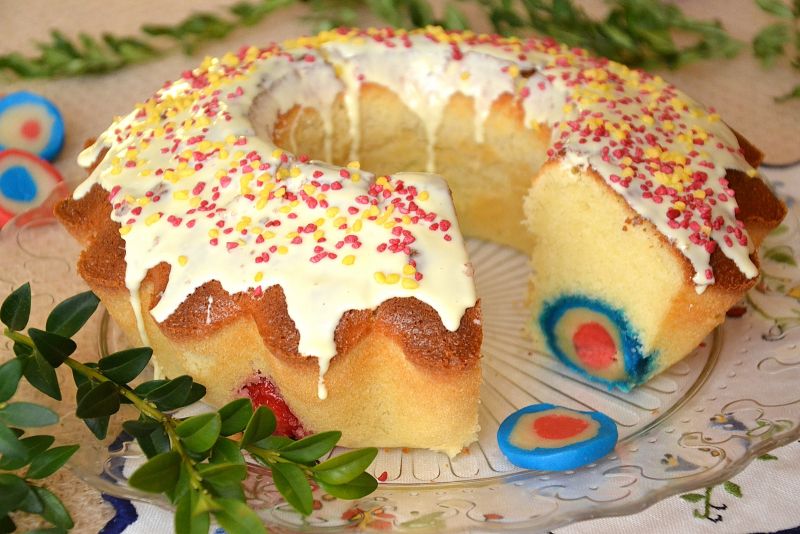 Babka z marcepanem - pawie oczko Babka z marcepanem - pawie oczko