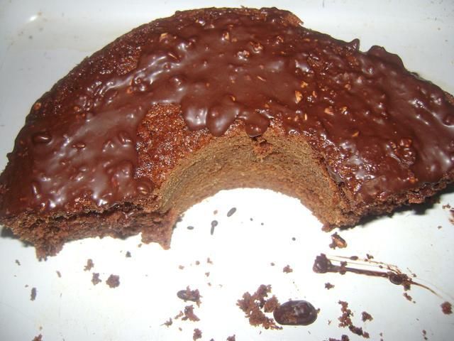 Babka z orzechami laskowymi ! Babka z orzechami laskowymi !