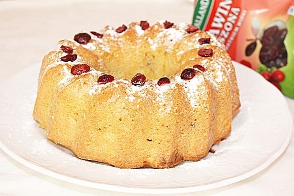 Babka z żurawiną Babka z żurawiną