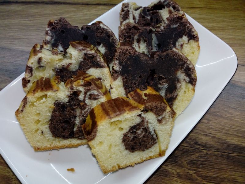 Babka zaparzana dwukolorowa Babka zaparzana dwukolorowa