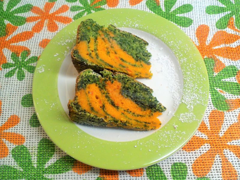 Babka zebra szpinakowo - marchewkowa 