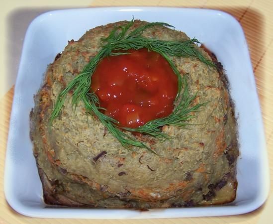 Babka ziemniaczana w sosie z Łowicza.  Babka ziemniaczana w sosie z Łowicza.