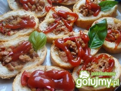 Bagietka faszerowana