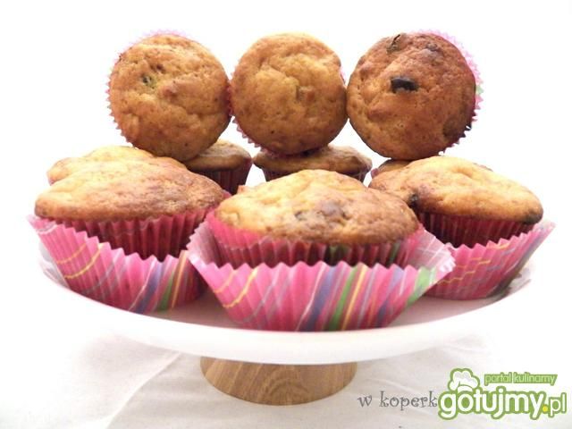 Bakaliowe muffinki z czekoladą