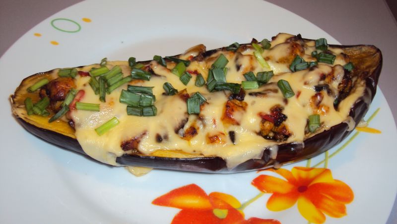 Bakłażan pieczony z kurczakiem