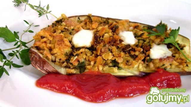 Bakłażan z chrupiącym czosnkowym farszem