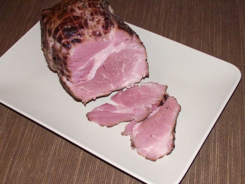 Baleron pieczony z domowej wędzarni  Baleron pieczony z domowej wędzarni