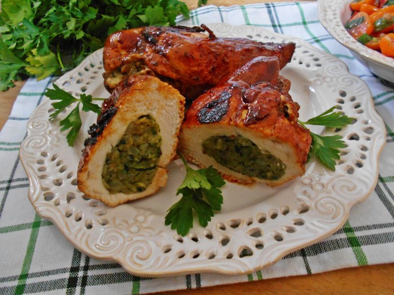 Balsamiczna pierś z kurczaka z cukinią