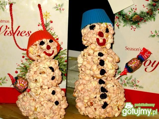 Bałwanki z popcornu Bałwanki z popcornu