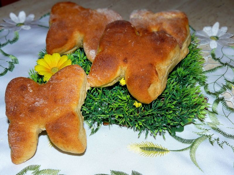 Bananowo - malinowe bułeczki motylki Bananowo - malinowe bułeczki motylki