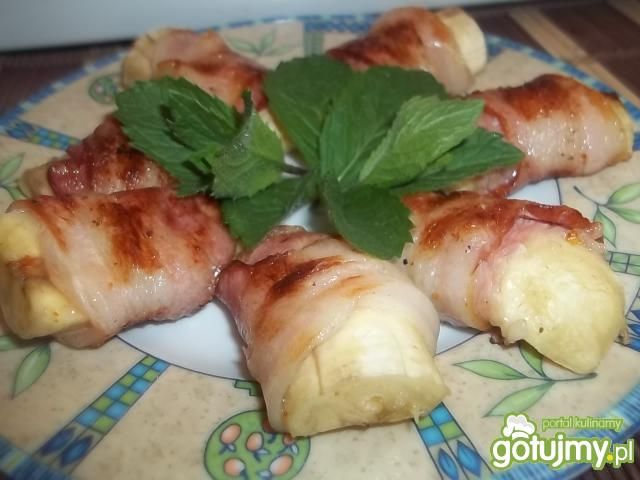 Banany grillowane z boczkiem i miętą Banany grillowane z boczkiem i miętą