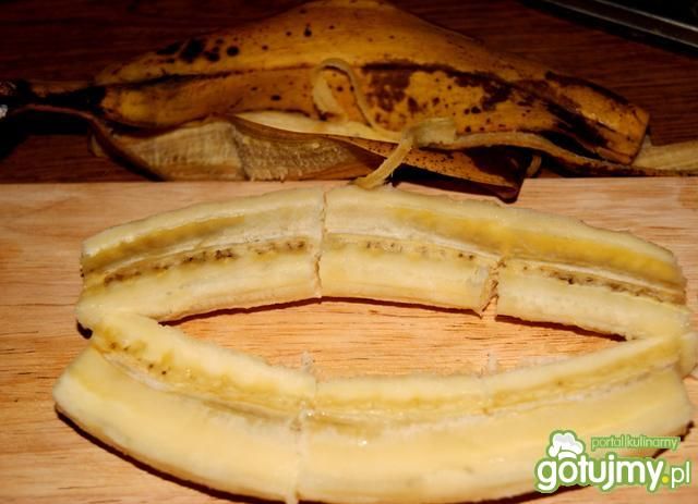 Banany smażone w pikantnym cieście
