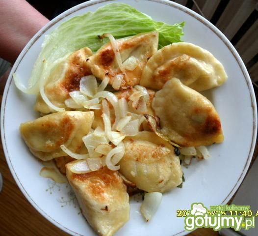 Bardzo apetyczne pierogi z farszem  Bardzo apetyczne pierogi z farszem
