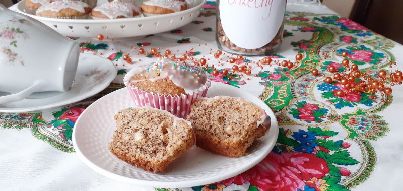 Bardzo orzechowe babeczki