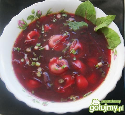 Barszcz czerwony z Tortellini dla leniwy