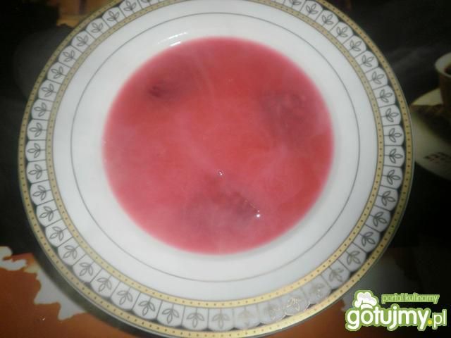 Barszcz czerwony zabielany 4 Barszcz czerwony zabielany 4