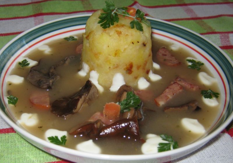 Barszcz grzybowy do ziemniaków Barszcz grzybowy do ziemniaków