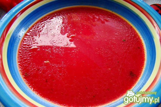 Barszcz warzywny z kapustą 