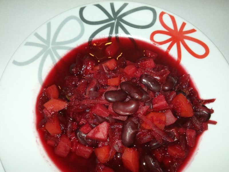 Barszcz z fasolą Barszcz z fasolą