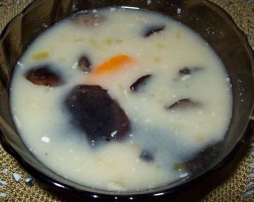 Barszcz z prośnianek Barszcz z prośnianek