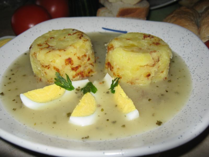 Barszczyk na mięsnym wywarze