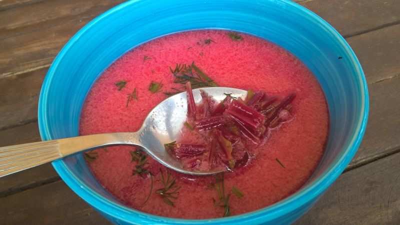 Barszczyk z botwinki Barszczyk z botwinki