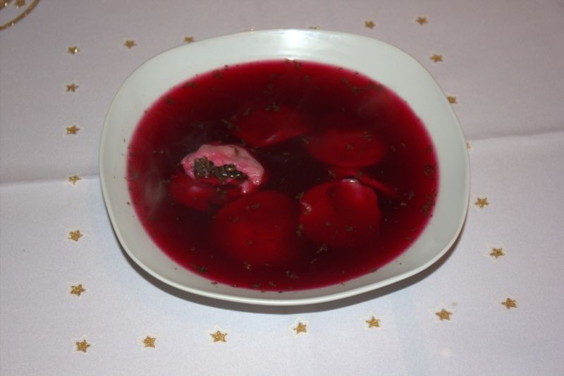 Barszczyk z uszkami  Barszczyk z uszkami