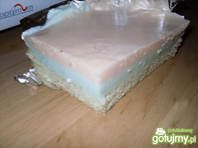 Barwne mleczna pianka 